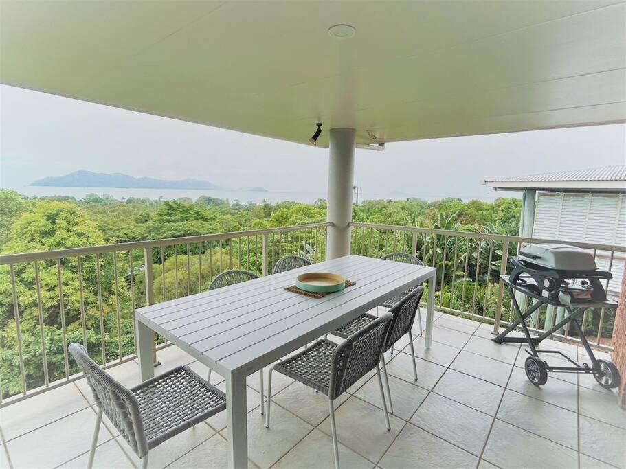 Mission Views - 3 Bedroom Home With Stunning Views South Mission Beach Exterior foto